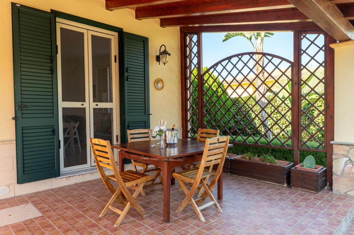 Villa Plumeria كامبوفيليتْشّي دي روتْشّي المظهر الخارجي الصورة